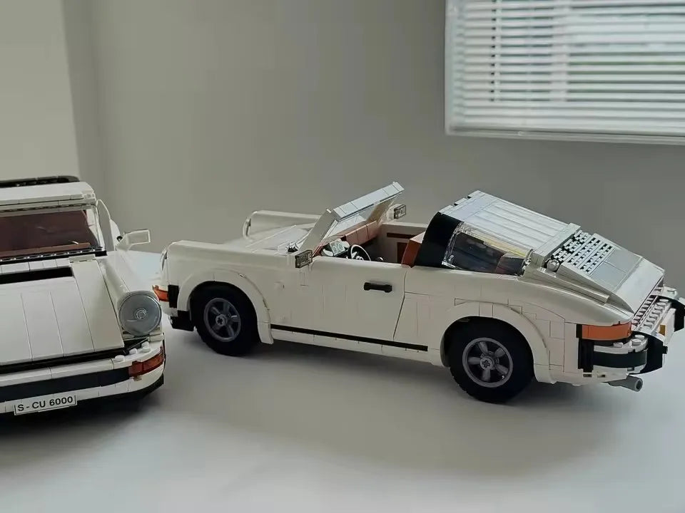 Porsche 911 Turbo / 911 Targa 1:12 - Kit de construction